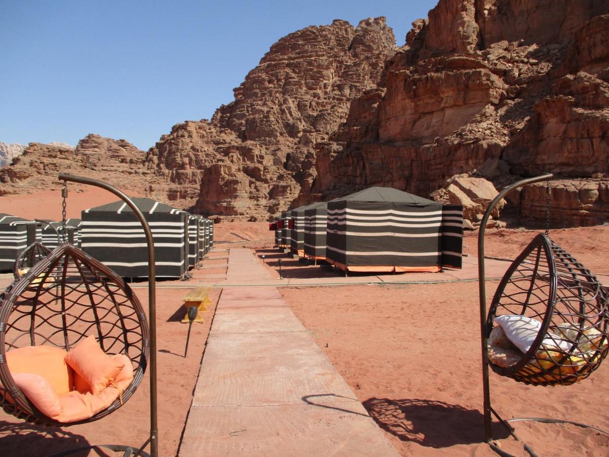 Wadi Rum Caravan Camp Екстериор снимка