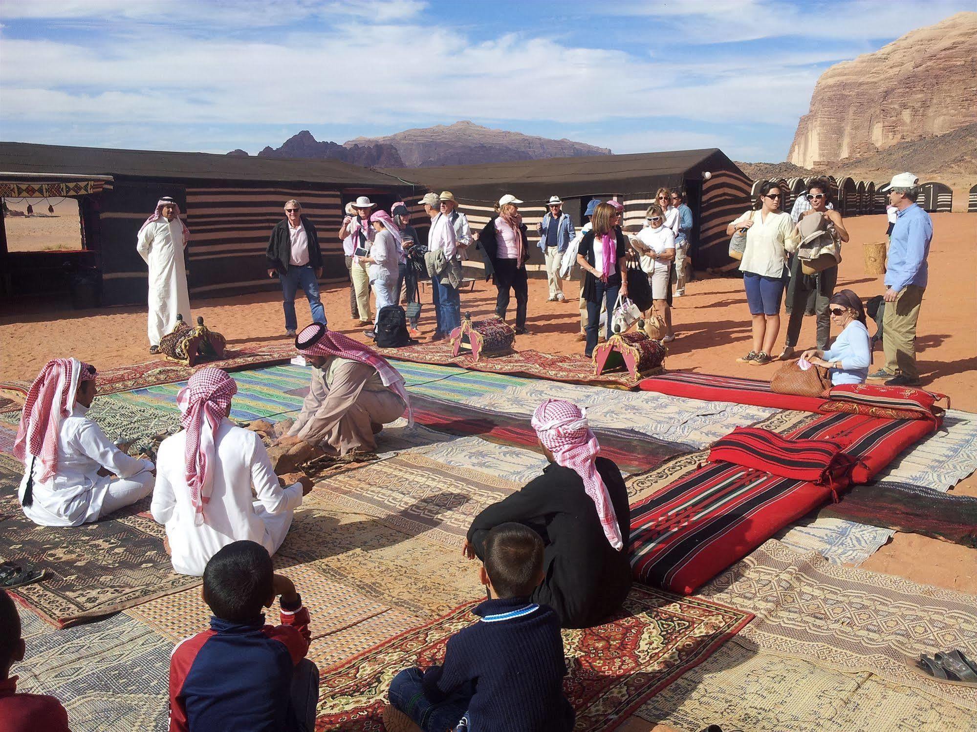 Wadi Rum Caravan Camp Екстериор снимка