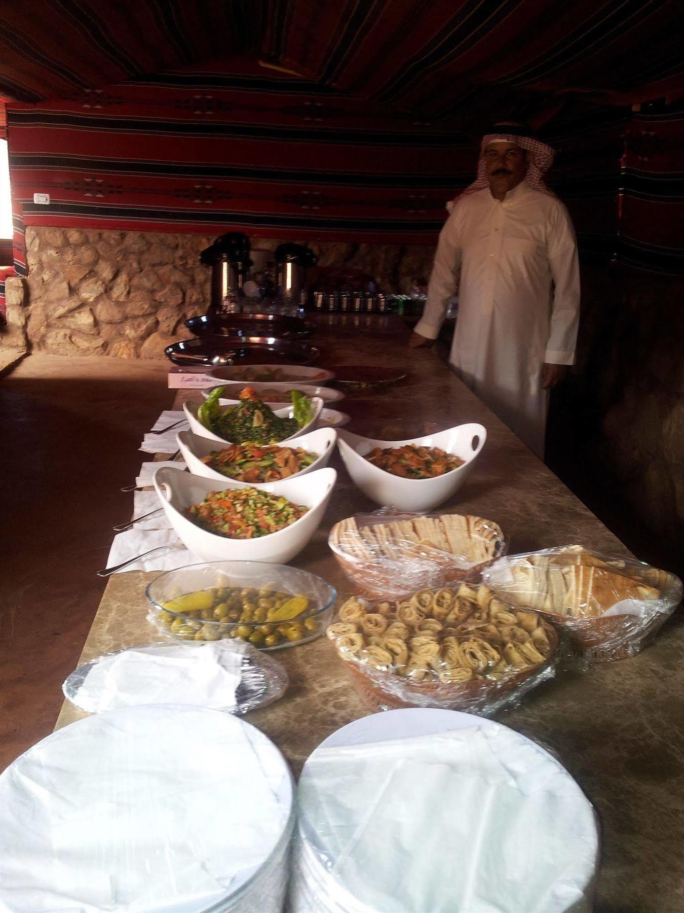 Wadi Rum Caravan Camp Екстериор снимка